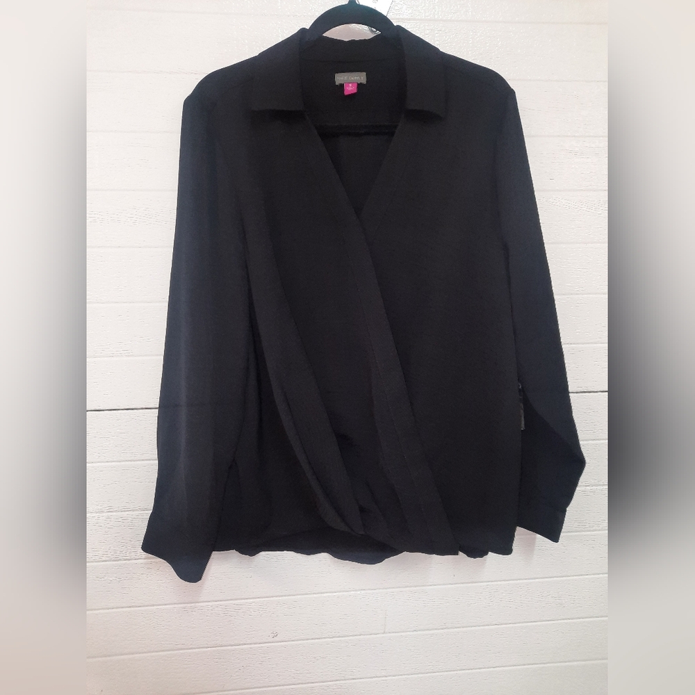 XL Vince Camuto wrap front ladies blouse